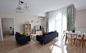 Mandarin Premium Apartments